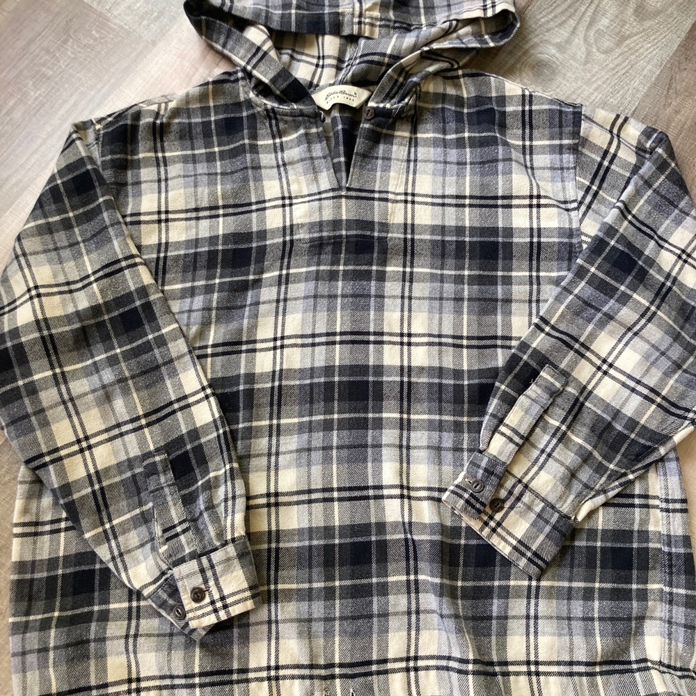 Eddie Bauer long sleeve plaid shirt